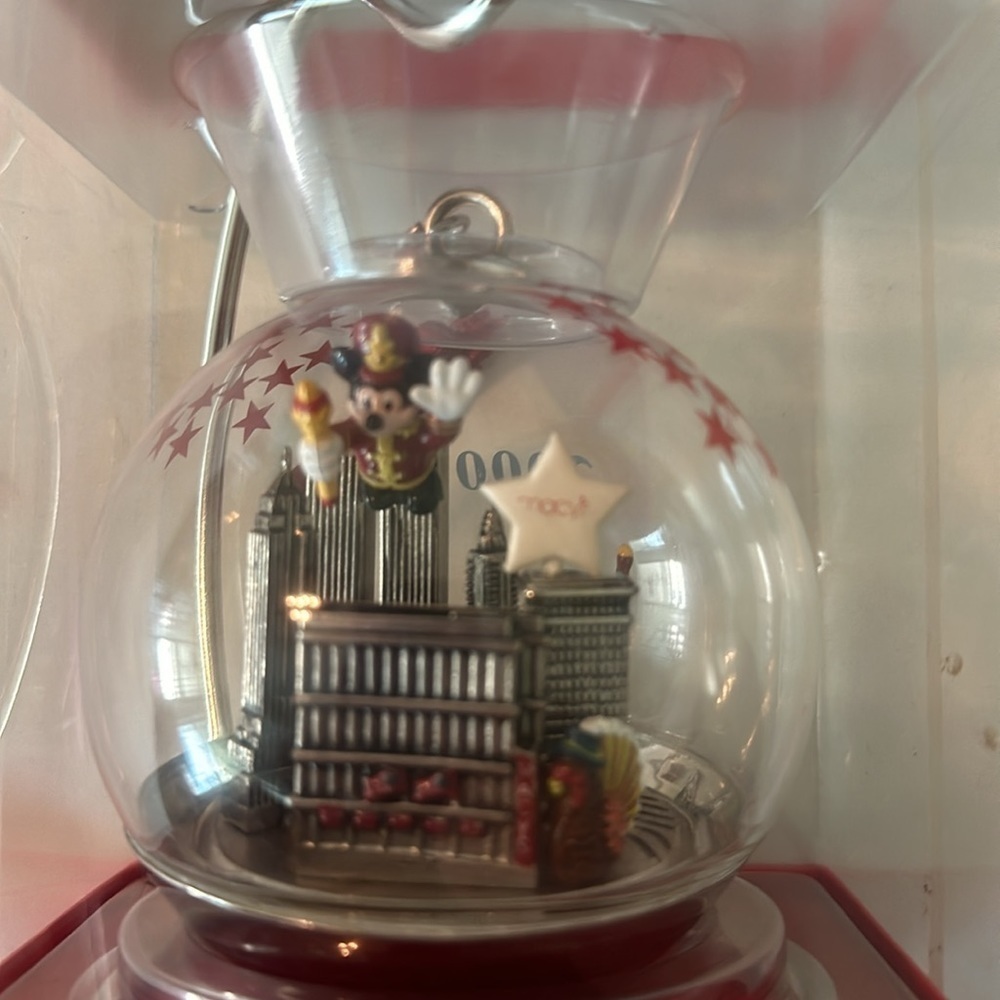 Collectible Lenox Holiday ornament - Bandleader Micky - Picture 7 of 7